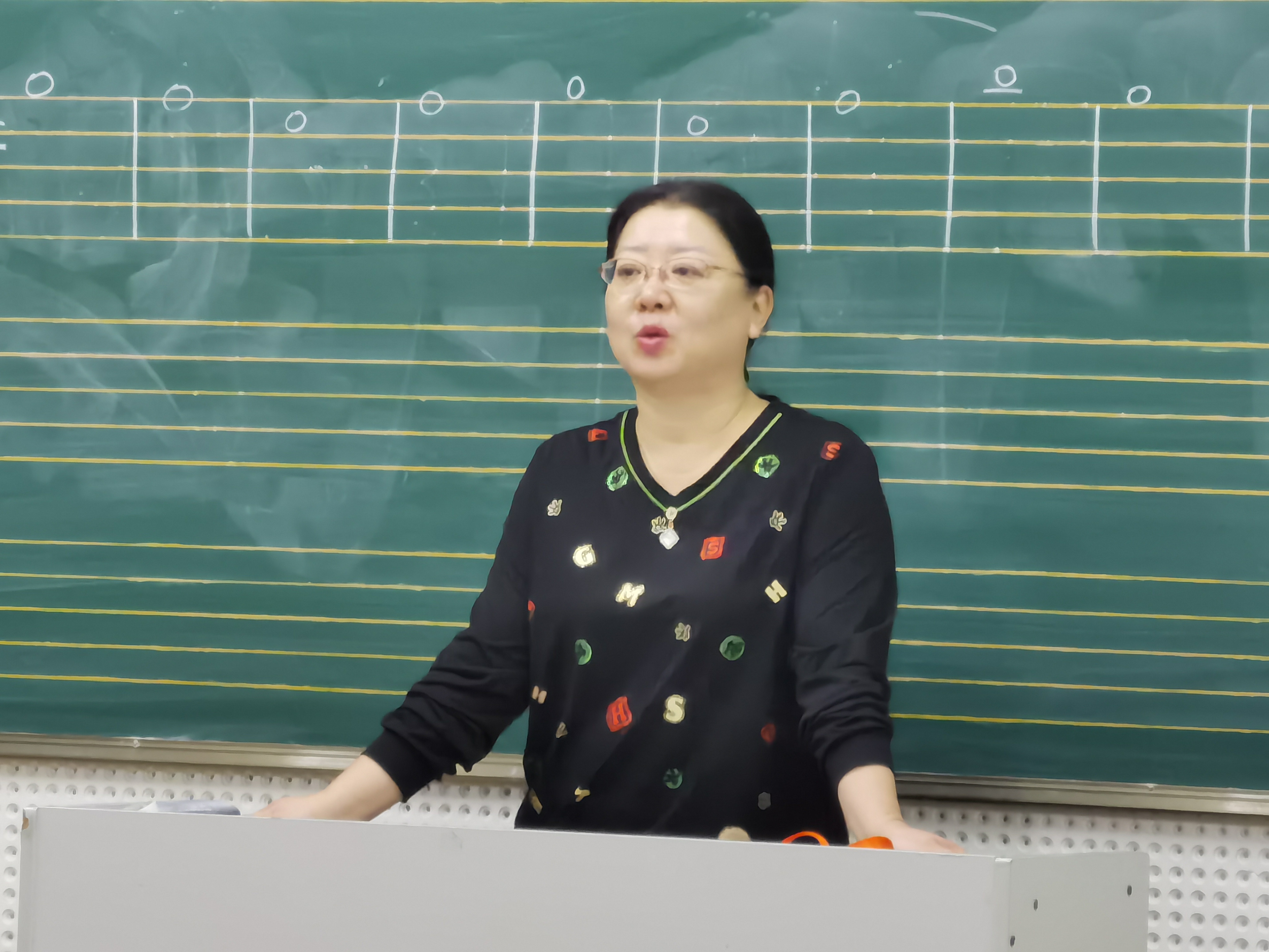 我院孙雪梅教授举办专题讲座